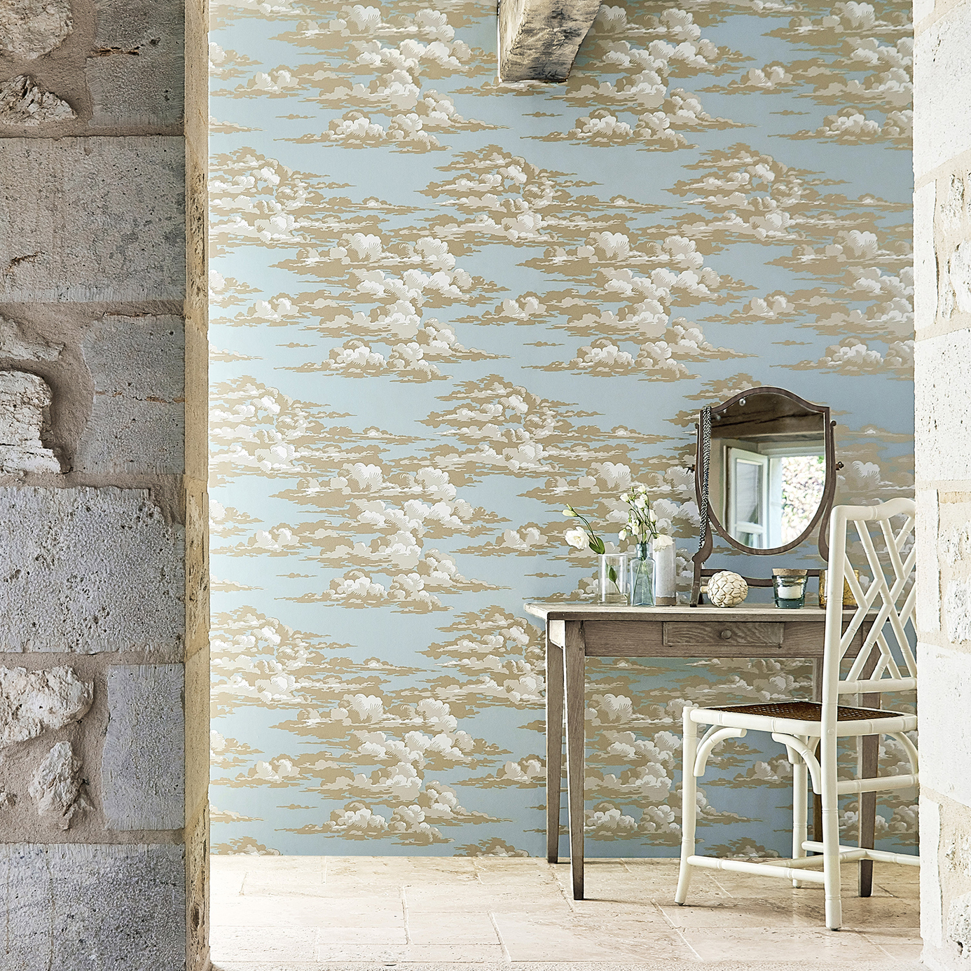 Silvi Clouds English Blue Wallpaper by SAN